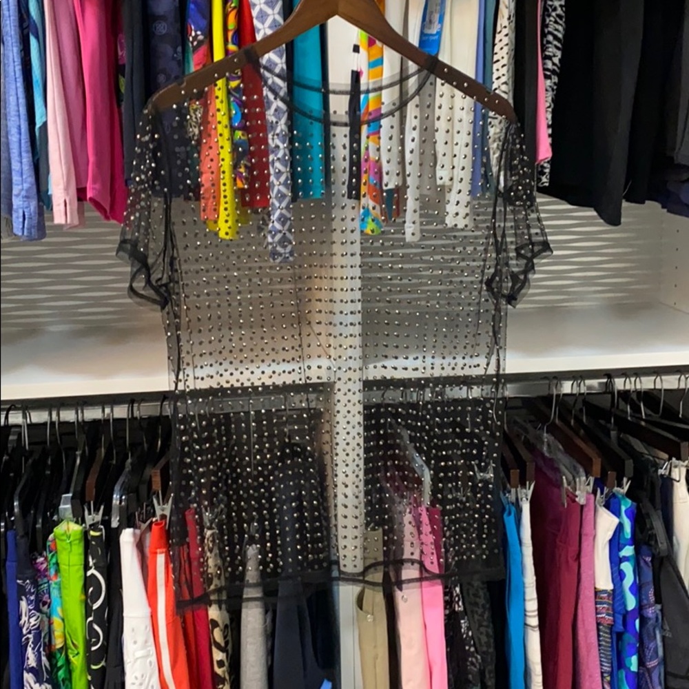 Mesh with studs top - Picture 2 of 3